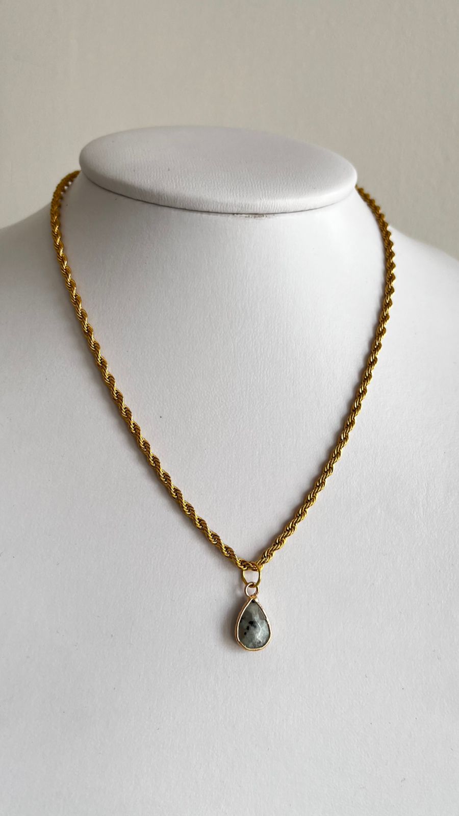 Collar Alyssa