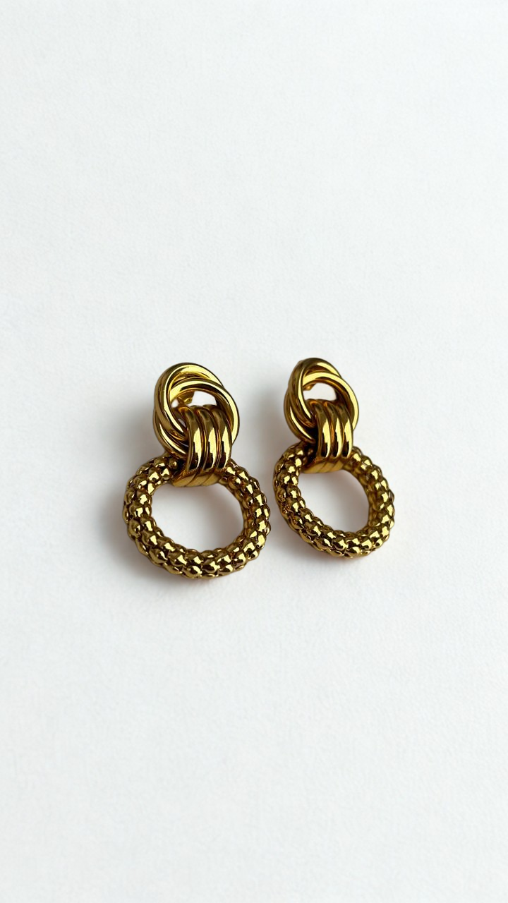 Aretes Dobrow