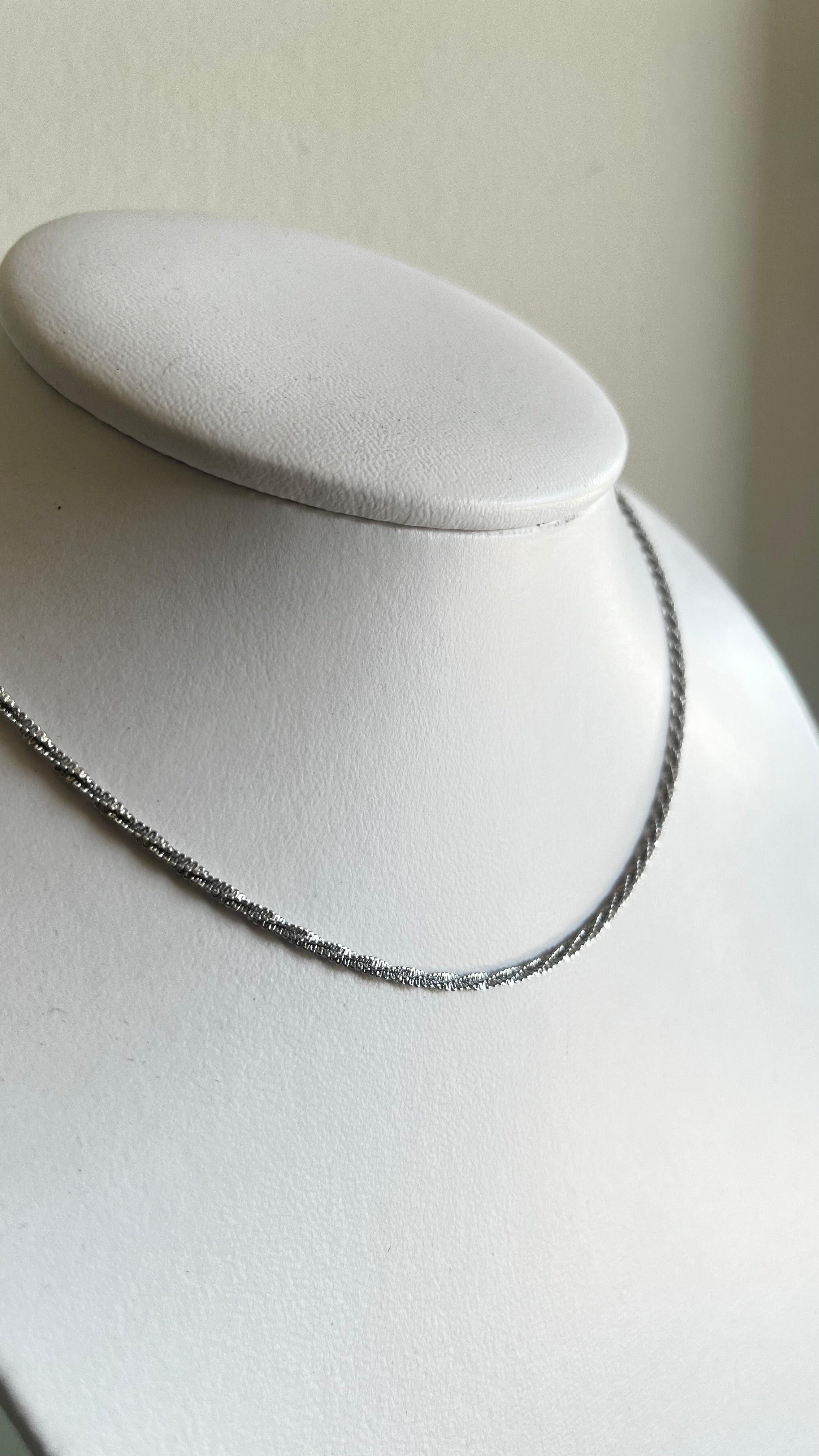 Collar Vivienne
