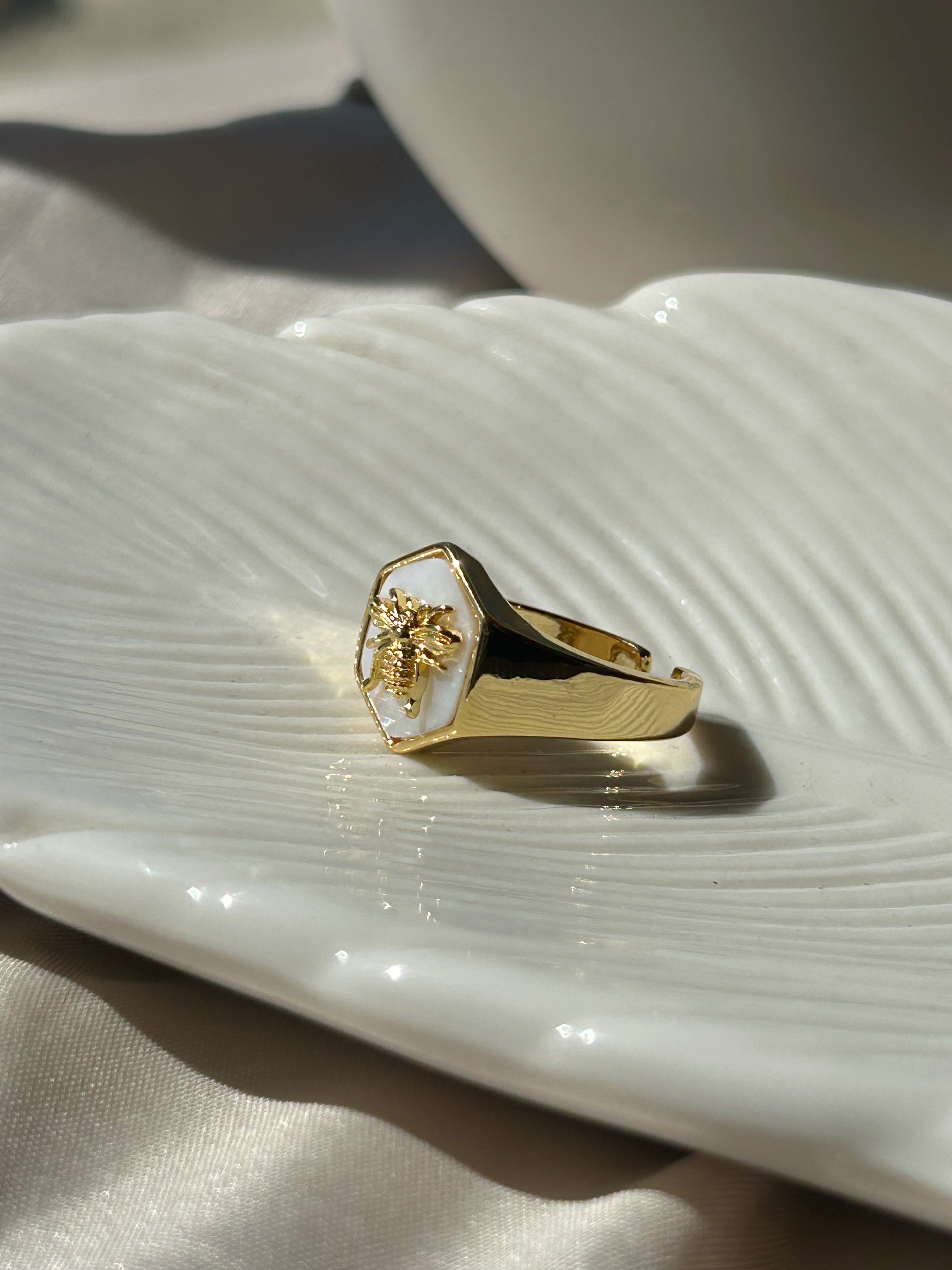Anillo perla
