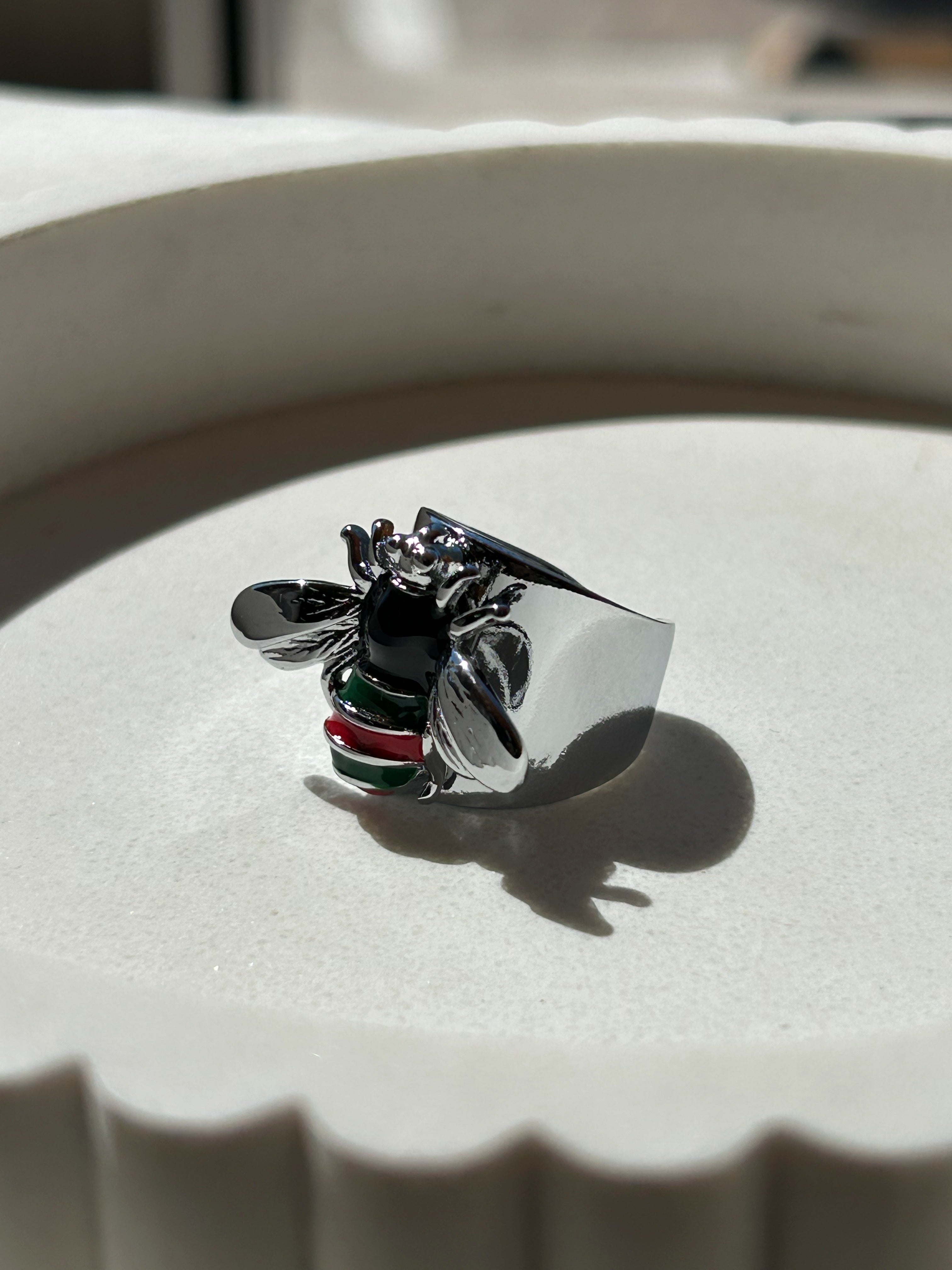Anillo abeja plata