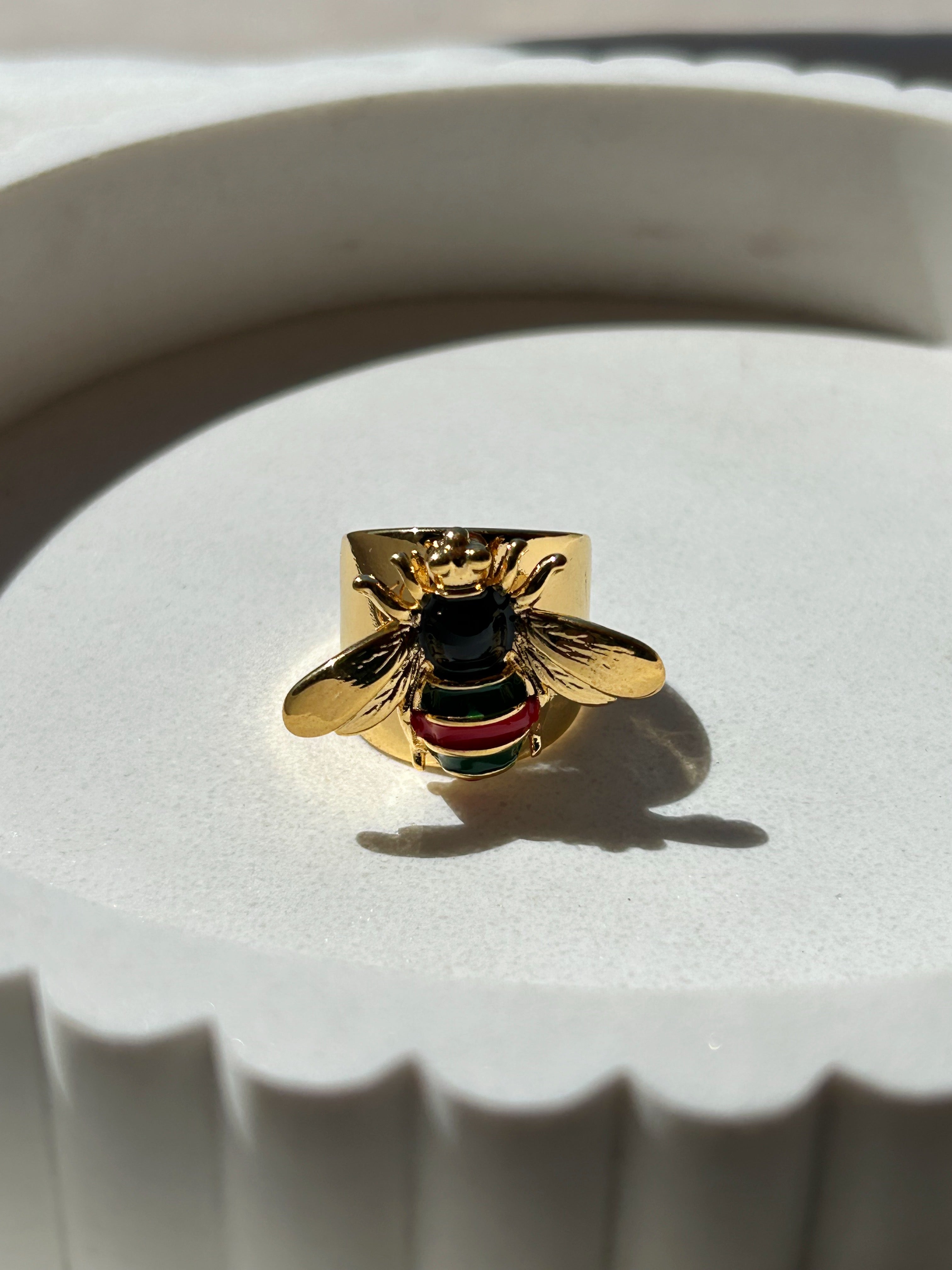 Anillo abeja dorado