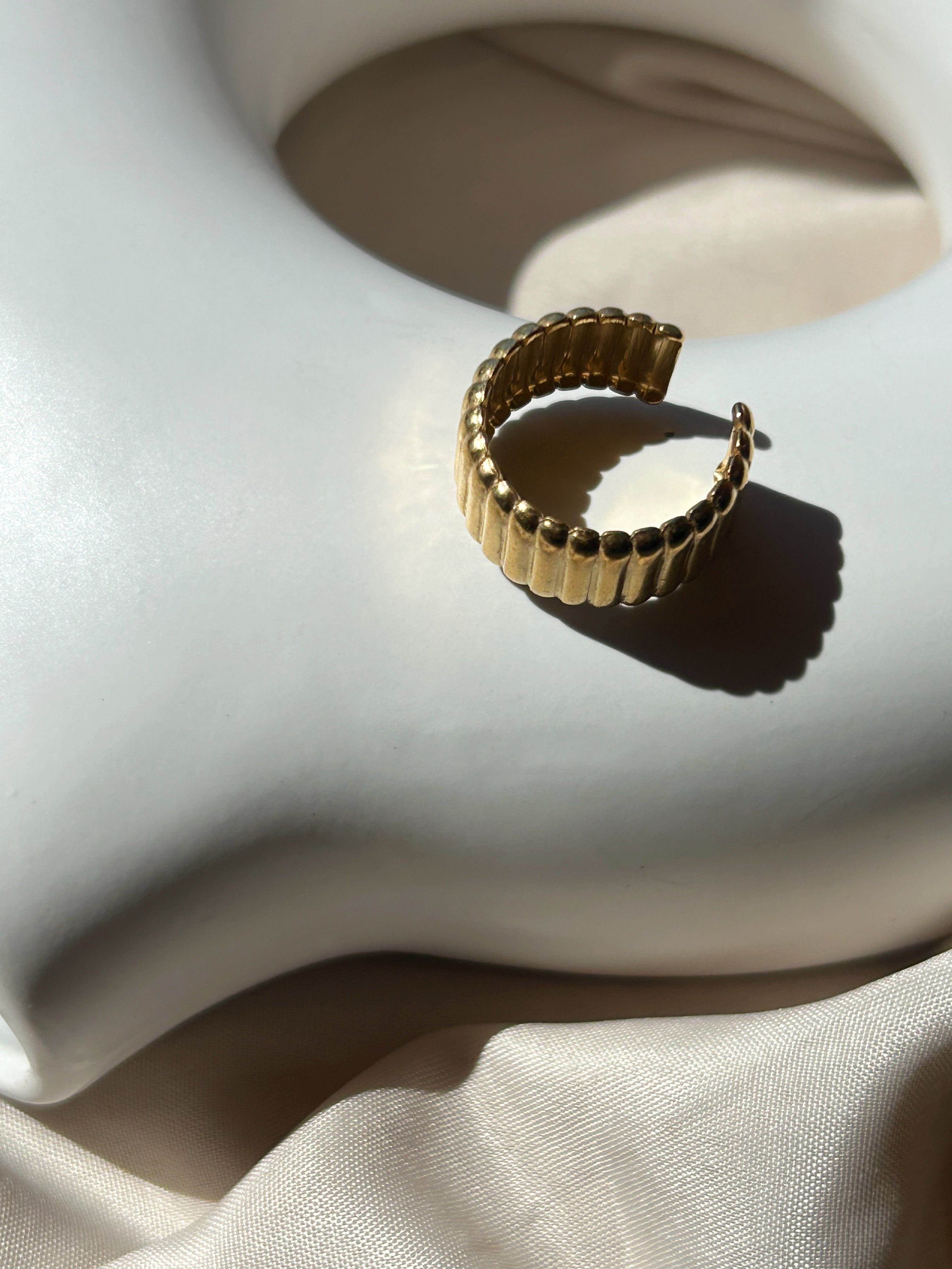 Anillo Cleo dorado