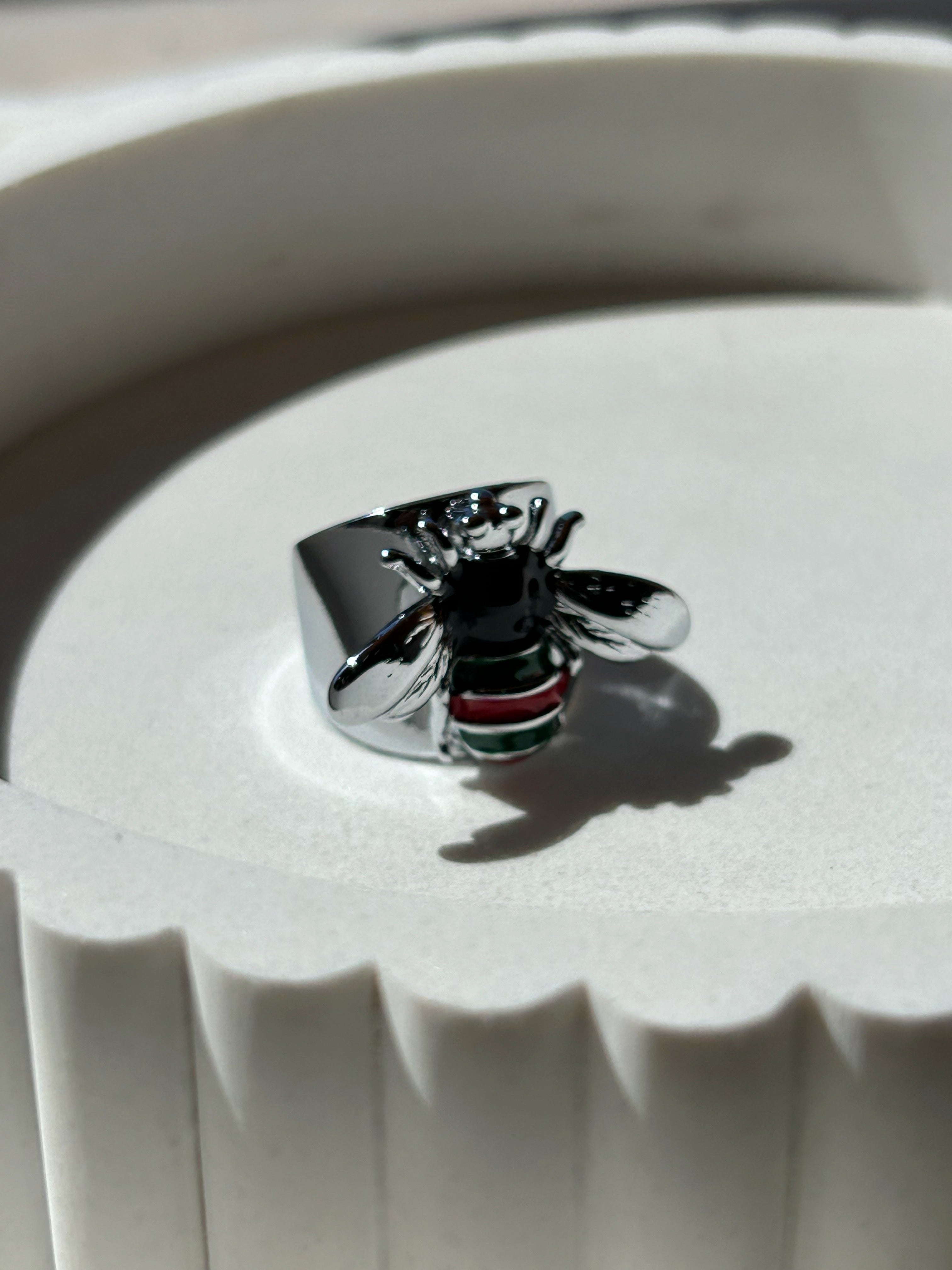 Anillo abeja plata