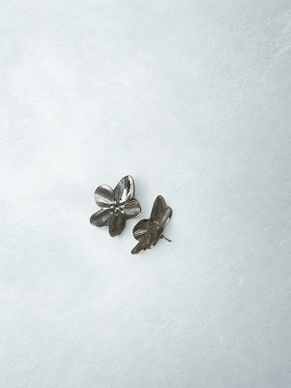 Aretes florea Plata